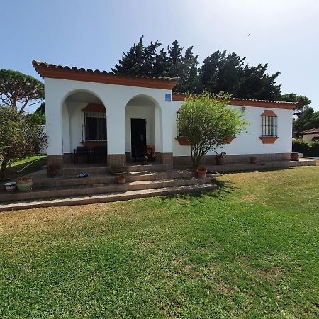 Chalet Con Piscina, Amplio Jardin Y Aire Acondicionado Chiclana de la Frontera Exterior photo